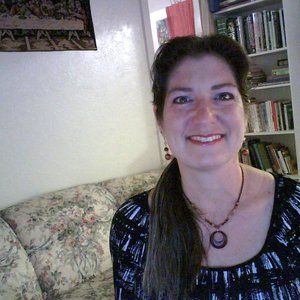 Meet your Posher, Maria del carmen